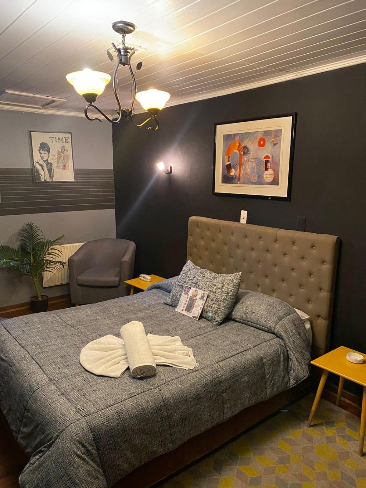 Toesca, Cercano A Movistar Arena Love hotel